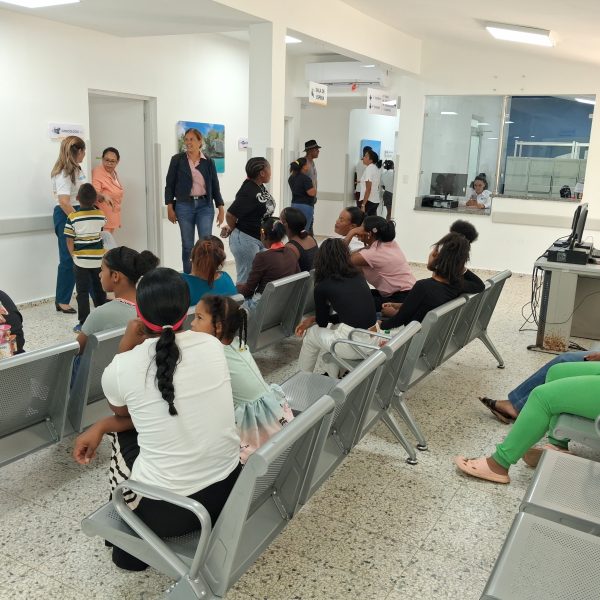Hospital Municipal de Guayub&iacute;n recibe a pacientes de distintas comunidades en busca de servicios de salud