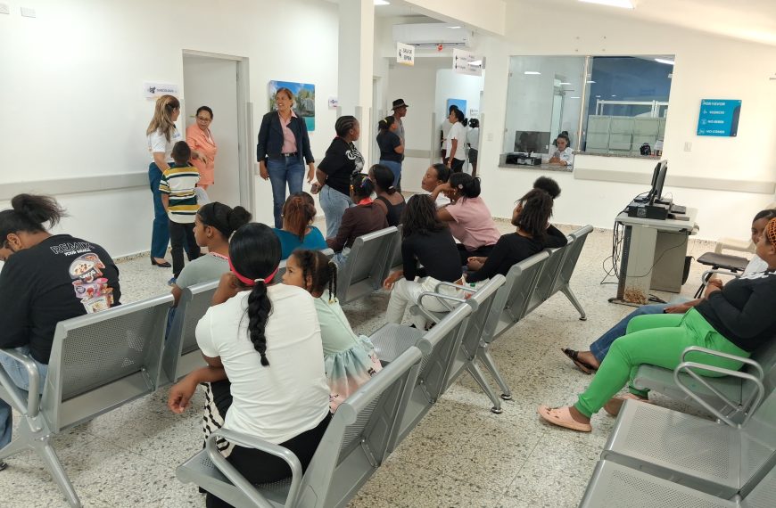 Hospital Municipal de Guayub&iacute;n recibe a pacientes de distintas comunidades en busca de servicios de salud